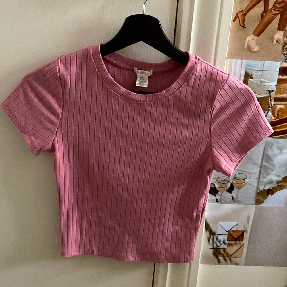 🚨Light pink short sleeve top🚨
